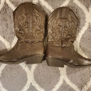 Sz 6 Brown cowgirl boots